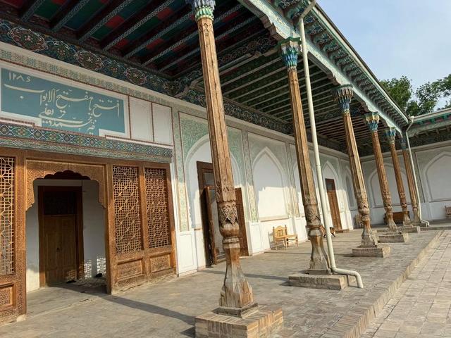 浩罕王宫与千年清真寺，中亚这座城藏着多少历史？