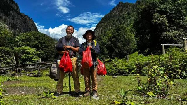 洲长有约:“垃圾洲会客厅”线上举行,关注雪山圣地清洁行动