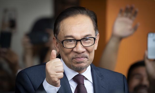 东盟也要变天了，印尼终于清醒，柬埔寨被摁着摩擦不是偶然的