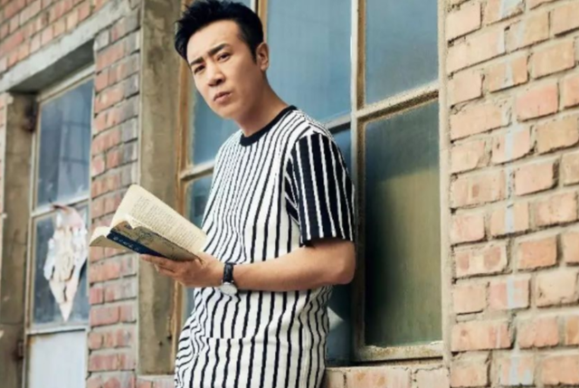 不到72小时，《人民日报》4次点名于和伟，张艺谋的话有人信了