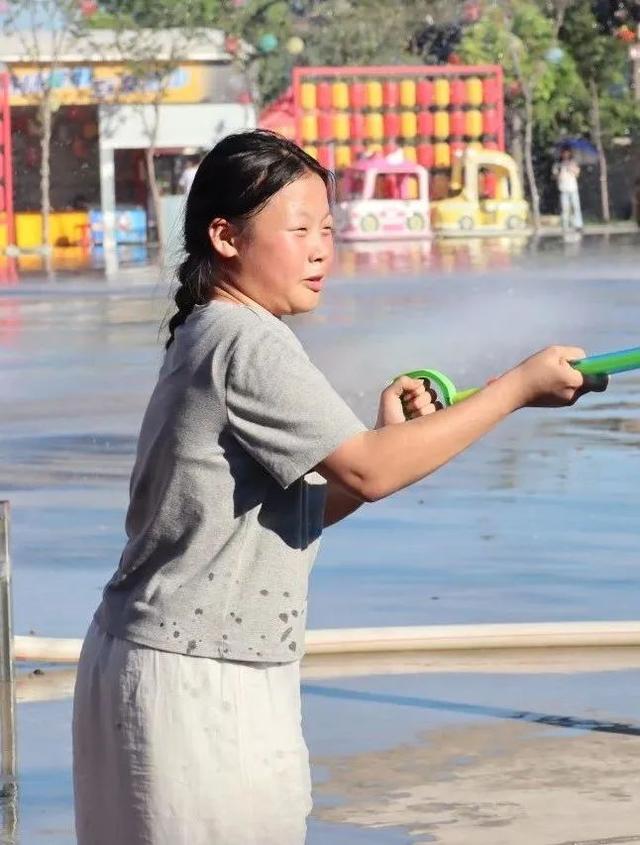 朱仙古镇启封故园，泼水电音派对奏响夏日最强音