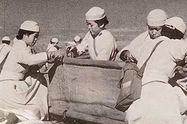 1995年九华山一尼姑绝食7日圆寂，死后坐缸3年，尸身女性特征全无