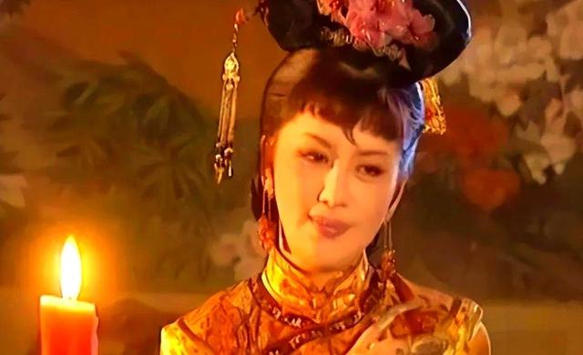 她是中国第一美妇，因为太美被克林顿接见	，为显年轻28年不近男色