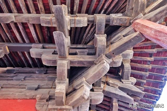 打卡冷门景点，山西崇明寺推荐，中佛殿唐宋融合的建筑美学