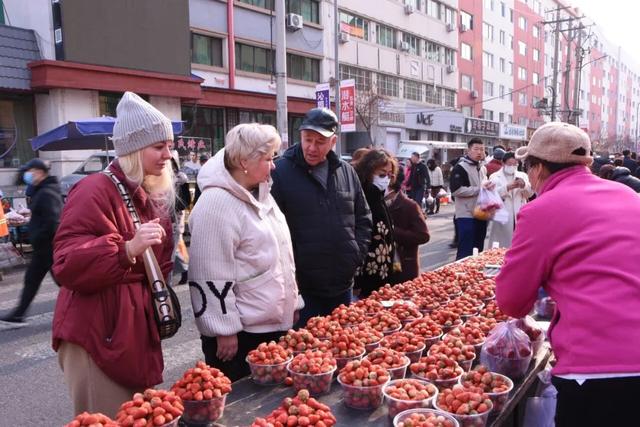 碳水江湖！来黑龙江早市体验人间烟火