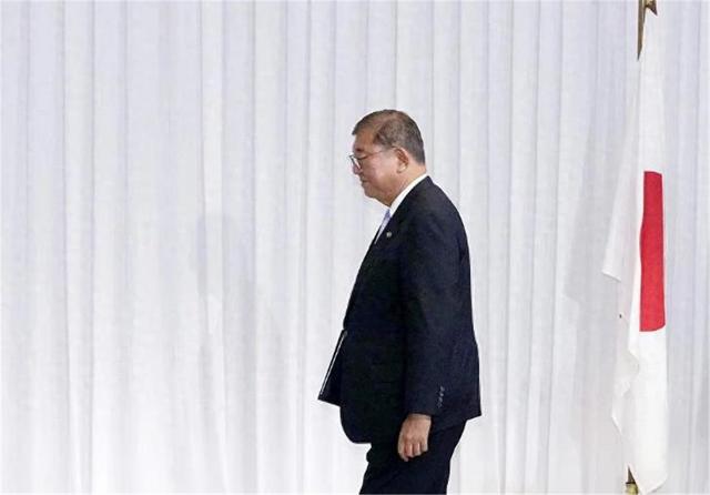 整整两年，日本给北京打了很多电话，中方发火全部拒接，取消访问