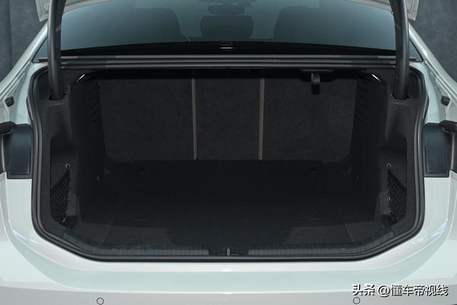 国产奥迪A6L e-tron实车