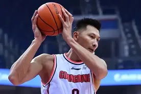 被曝“嫖娼”十小时：网传易建联身份信息与法院公开判决书一致图片