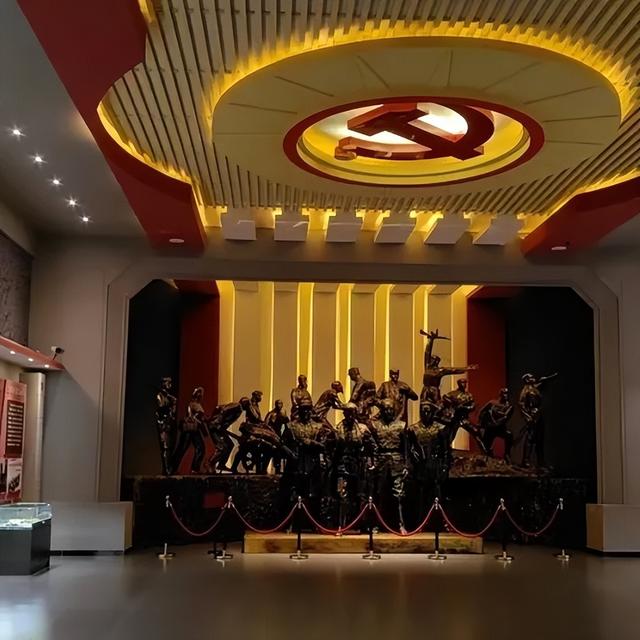 踏访英雄城，醉美嫩江湾：白城金秋红旅指南