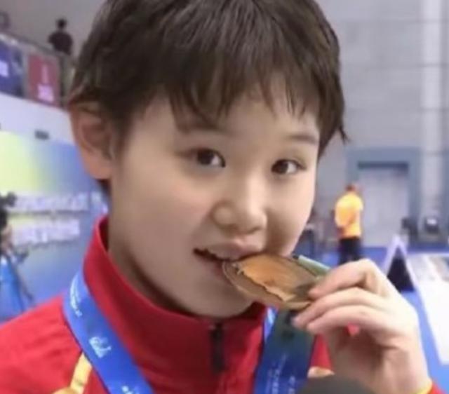 全红婵也没想到，张家齐官宣退役仅1个月，就走上了另一条上坡路