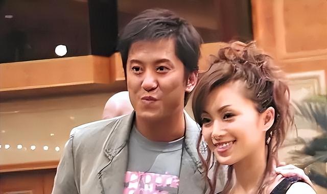 他8次上春晚，作死被捕入狱	，如今56岁无人问津，沦落到四处走穴