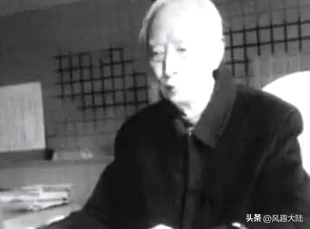 贺怡车祸身亡并非意外？多年后才得知：她临死前看到有人举着火把