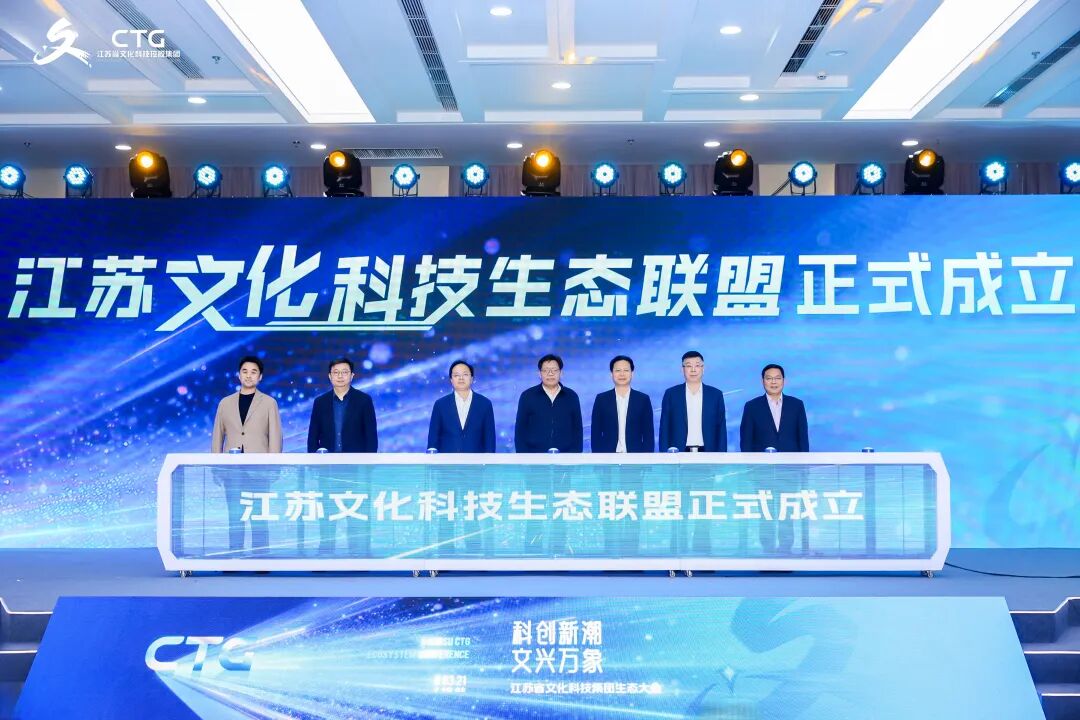 当凯文·凯利遇见中国古典家具 | 这场现代科技与古代木器的对话,藏着东方生活的未来答案 当凯文·凯利遇见中国古典家具 | 这场现代科技与古代木器的对话,藏着东方生活的未来答案