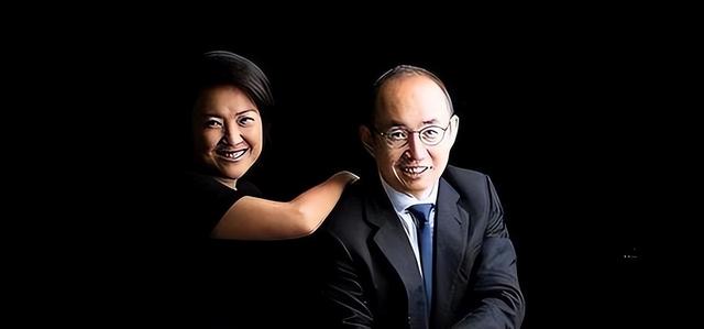 善恶终有报：疫情时对中国一毛不拔，却大方捐美国6亿，如今咋样