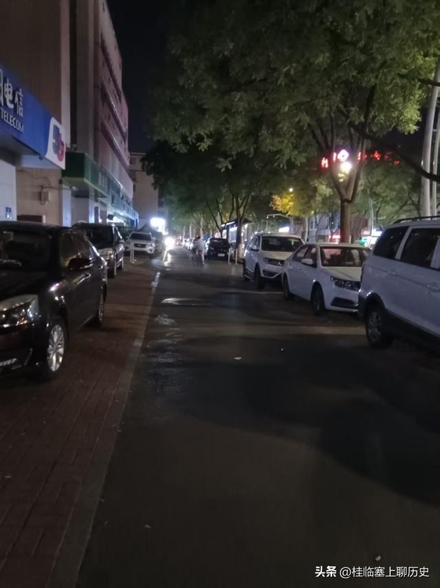 威观宁夏：银川“满城尽是戴头盔”，那路什么时候还回来？