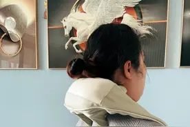 颈椎按摩仪怎样试用图片