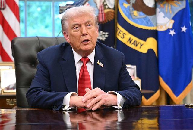 当不成总统了？美多地陷入混乱，白宫起内讧	，特朗普或将下台