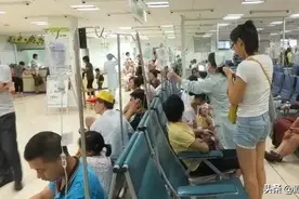 医院出院时，一定要向医生索要这个东西，否则后悔都来不及了！图片