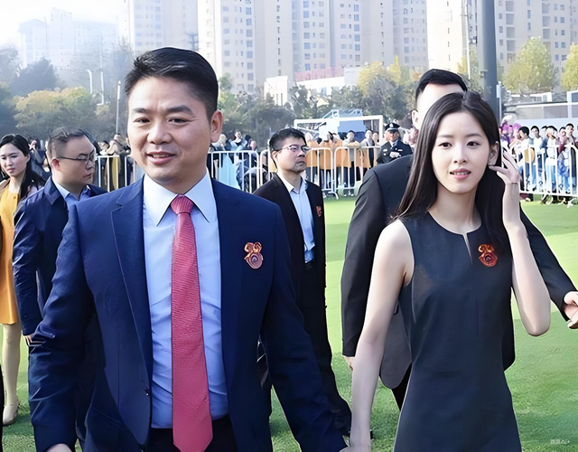 婚变风波48小时后，刘强东不再沉默，坦言“在老婆面前没了自信”