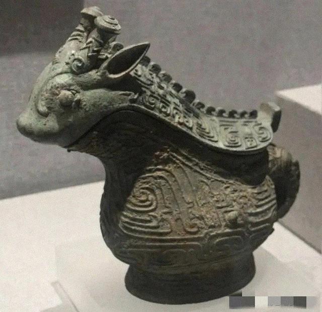 徐湖平父子只是搭车的小卒，真正忌惮的幕后“大人物”是他