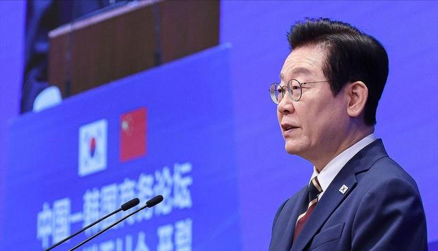 中韩已谈妥，李在明通知全球	，高市终于改口，不再奢求与中方见面