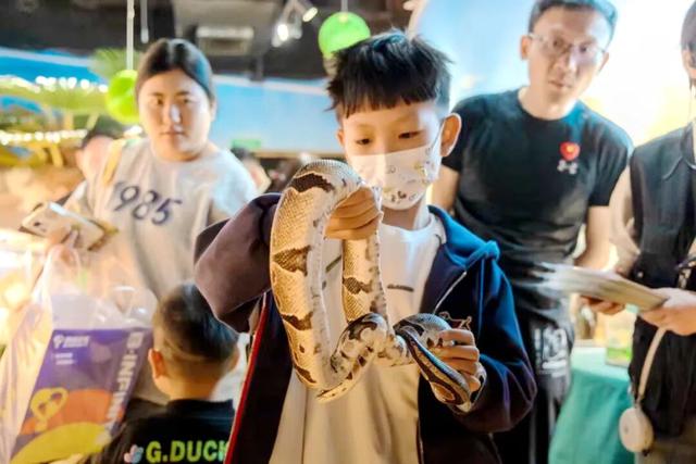 潍坊人有自己的“疯狂动物城”！冲！冲！冲！