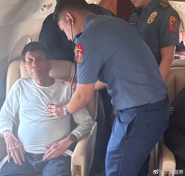 马科斯没料到，身为“亲华派”的杜特尔特，等了三年还有翻身时机