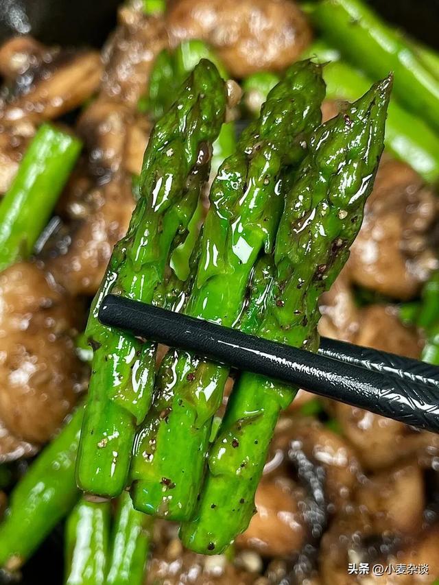 被称为“长寿菜”，含钾量是冬瓜的30倍，建议中老年多吃，强体质