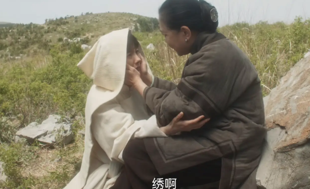 《生万物》3个土掉渣“老婆子”，年轻时美貌无双，颜值不输杨幂