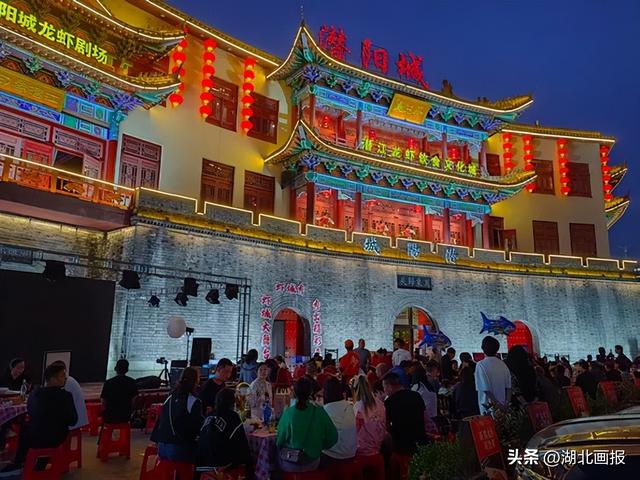【知音湖北】今夜不睡，湖北的月光专列已加满民族风BGM，速来上车！（湖北夜游指南五）