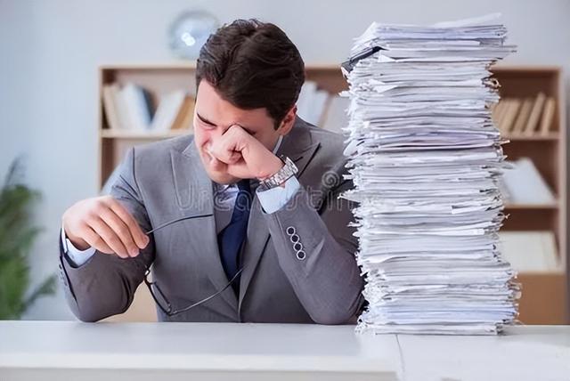 你的疲惫不是懒！低精力人群想“充电”，想办法戒掉这个习惯