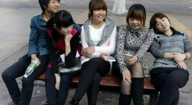 我采访了100个剩女，发现没碰过男人的女人，都有一个共性。