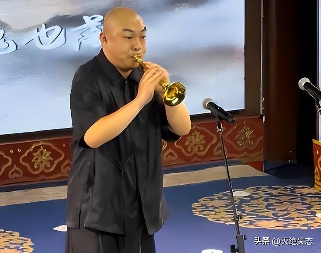 墙倒众人推！私生活混乱	，弟子相继“出事”，赵本山还能走多远