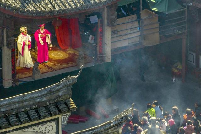 王羲之故居怎么在嵊州？这座小城用古镇、越剧和碳水给出了答案