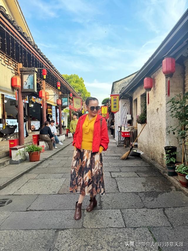 绍兴仓桥直街漫步，不要错过了邻近的城市广场