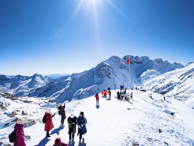 “天下九寨沟・大美阿坝州”广州站推介会精彩启幕