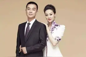 京剧名家王艳：母亲脑溢血瘫痪，婆婆患白血病，丈夫当过送奶工图片