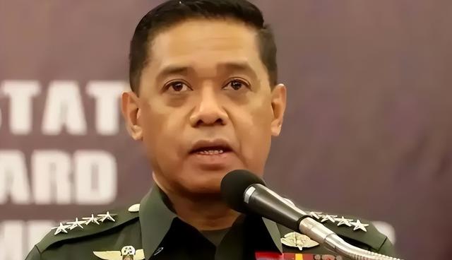 警告中国别跨红线，菲方叫嚣开战，中国拖船到场，菲方断粮倒计时