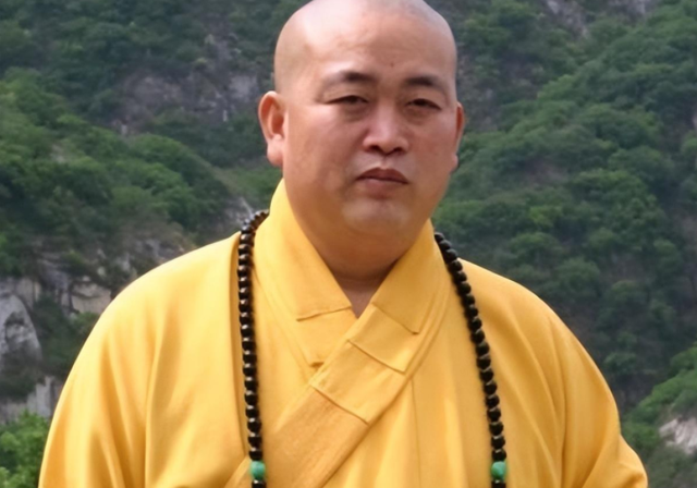 越扒越后怕！释永信上位后，同辈师兄弟集体消失？有人已走上歪路