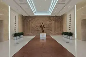 商丘市第一中学：清明追思焦公魂，师者躬行传薪火图片