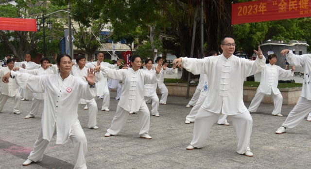 提醒：千万注意，公园练太极拳的这一种人！