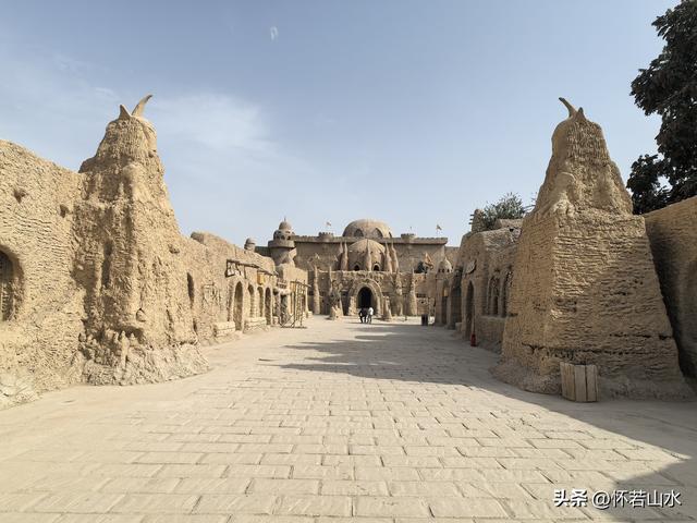 2025环南疆沙漠铁路背包自由行日记(3)---新藏公路零起点叶城打卡