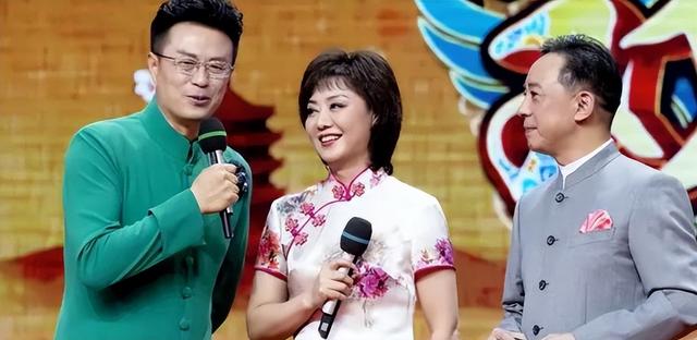 59岁李胜素：她不要丈夫、不要孩子，却活成了最让人羡慕的女人