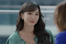 香港甜美女星陈静走红，在新剧中谱写父女恋，花重金做雪卵手术图片