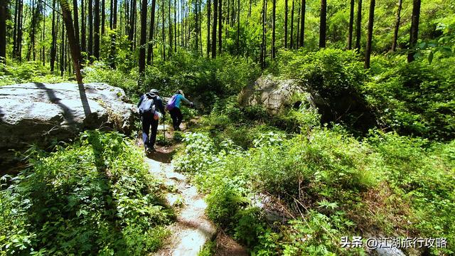西安小众爬山线路，长安秦岭虎峪周末休闲游，公交自驾都可以