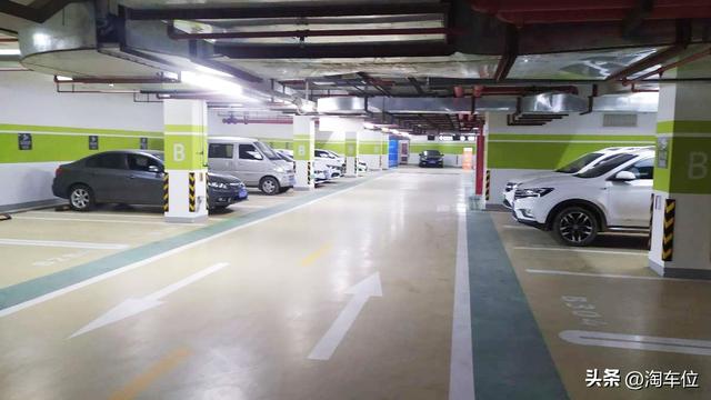 吴圩机场停车5天多少钱，最新收费与省钱攻略