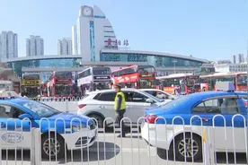 贵阳专项整治车站码头出租车网约车违规经营行为图片