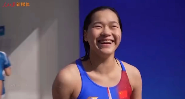 央媒3天2次力挺全红婵！年度难忘面孔:现役运动员唯1入选 复出夺冠