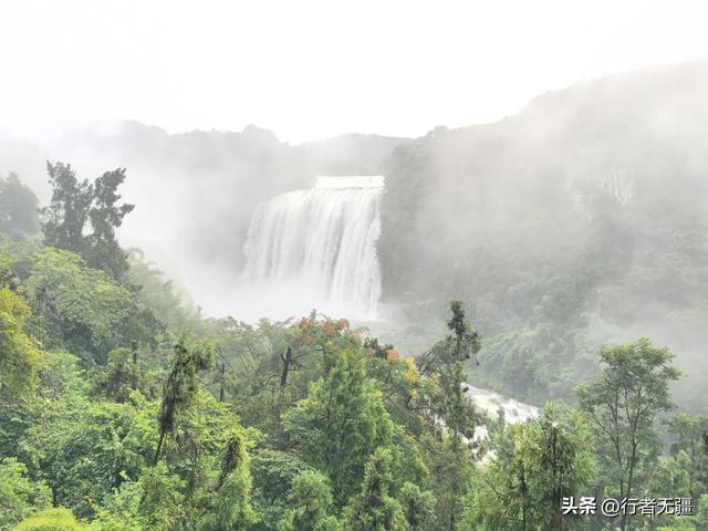 多彩贵州自驾游之黄果树：雨幕初开见虹霓，气势磅礴势无穷
