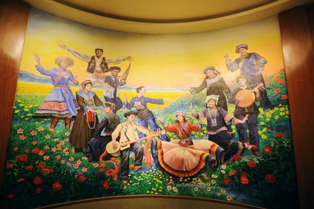 曲靖市博物馆，从古生物到新时代，感受滇东多彩文明的璀璨画卷